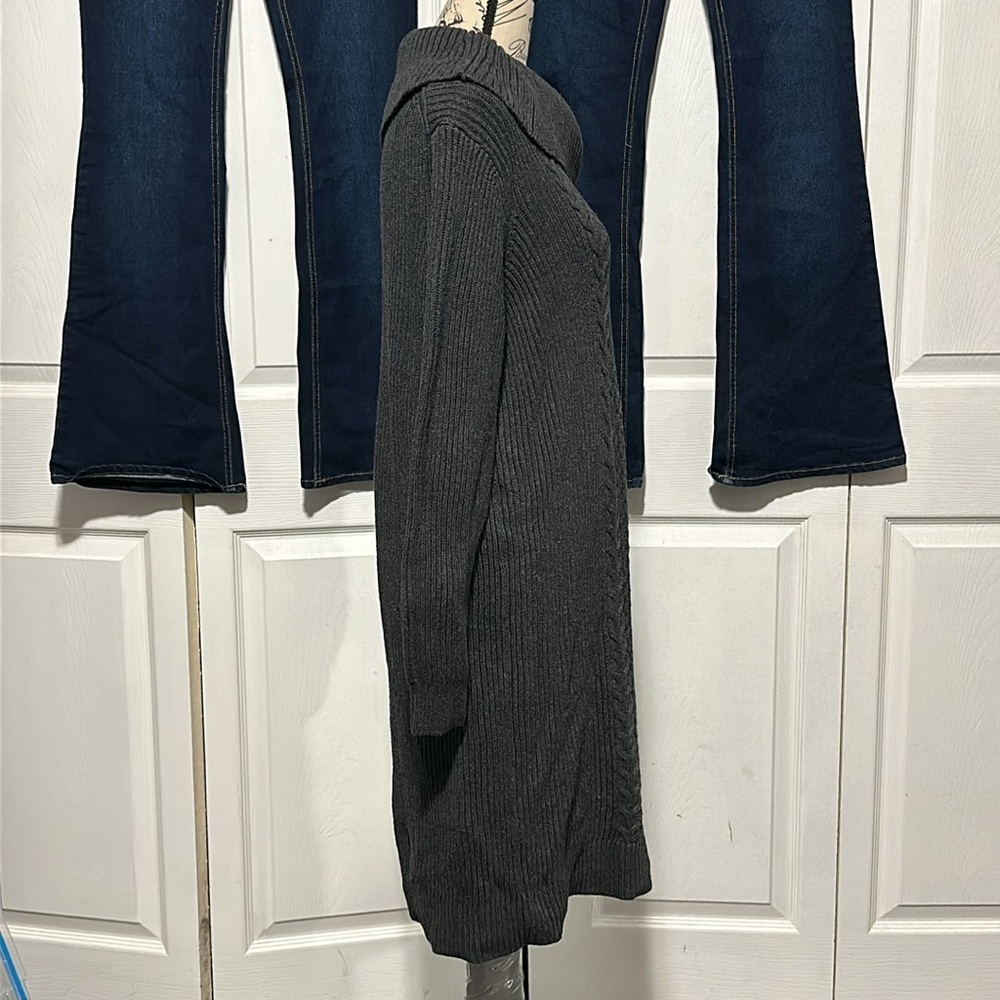 Tommy Hilfiger Turtleneck Knit Sweater Dress - Picture 4 of 8